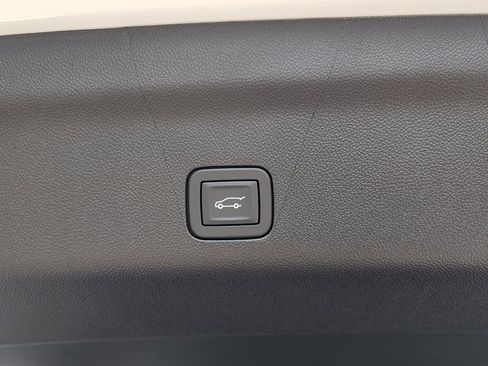 New 2026 GMC Yukon AT4 Ultimate AWD/4WD image 59