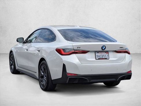 Used 2023 BMW i4 eDrive40 RWD image 8