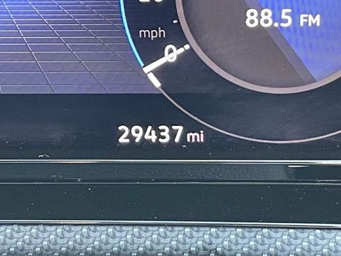 Used 2022 Volkswagen Golf R image 14