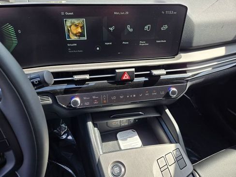 New 2026 Kia Sportage X-Line AWD/4WD image 9