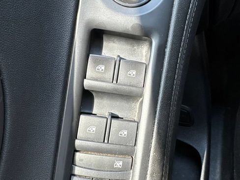 Used 2016 Buick LaCrosse Leather FWD image 18