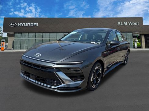 New 2026 Hyundai Sonata SEL FWD image 1