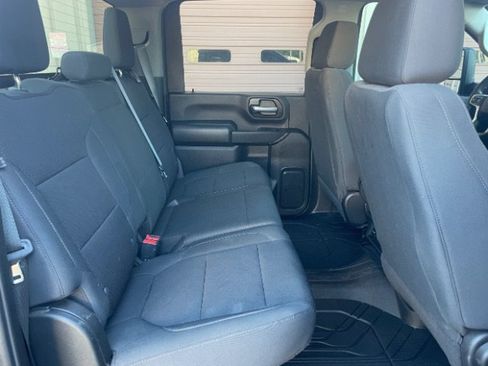 Used 2021 Chevrolet Silverado 2500 Custom w/ Custom Value Package AWD/4WD image 16