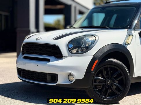 Used 2014 MINI Cooper Countryman S FWD image 2