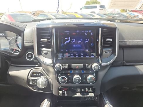 Used 2020 RAM 1500 Laramie AWD/4WD image 30