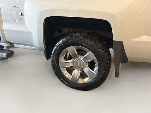 Used 2017 Chevrolet Silverado 1500 LTZ w/ Max Trailering Package image 31