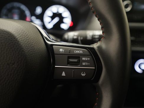 Used 2024 Honda HR-V Sport image 18