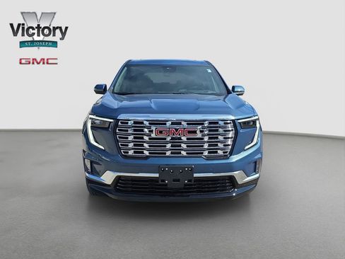 New 2026 GMC Acadia Denali w/ Super Cruise Package AWD/4WD image 2