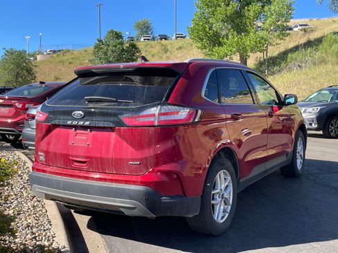 Used 2022 Ford Edge SEL w/ Convenience Package AWD/4WD image 3
