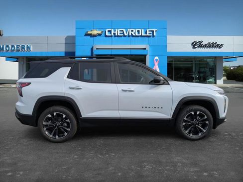 New 2026 Chevrolet Equinox RS w/ Convenience Package III image 4