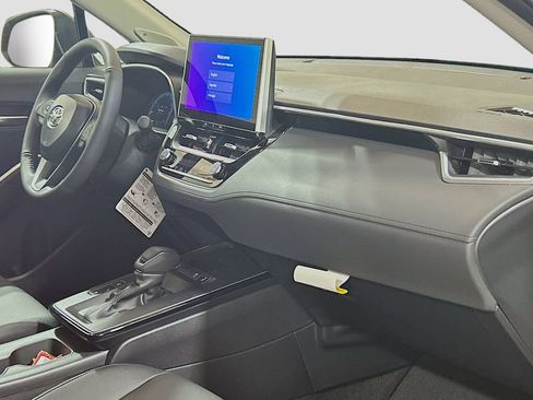 New 2026 Toyota Corolla Cross XLE FWD image 29