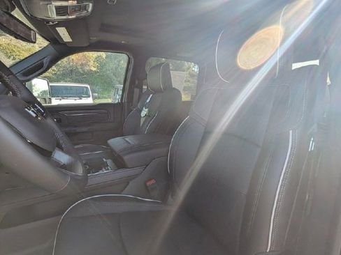 New 2026 RAM 2500 Limited image 22