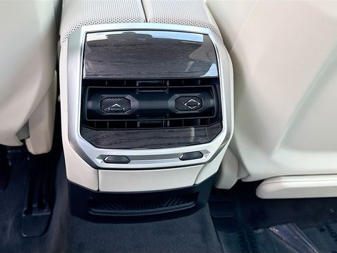 New 2026 BMW 760i xDrive AWD/4WD image 20