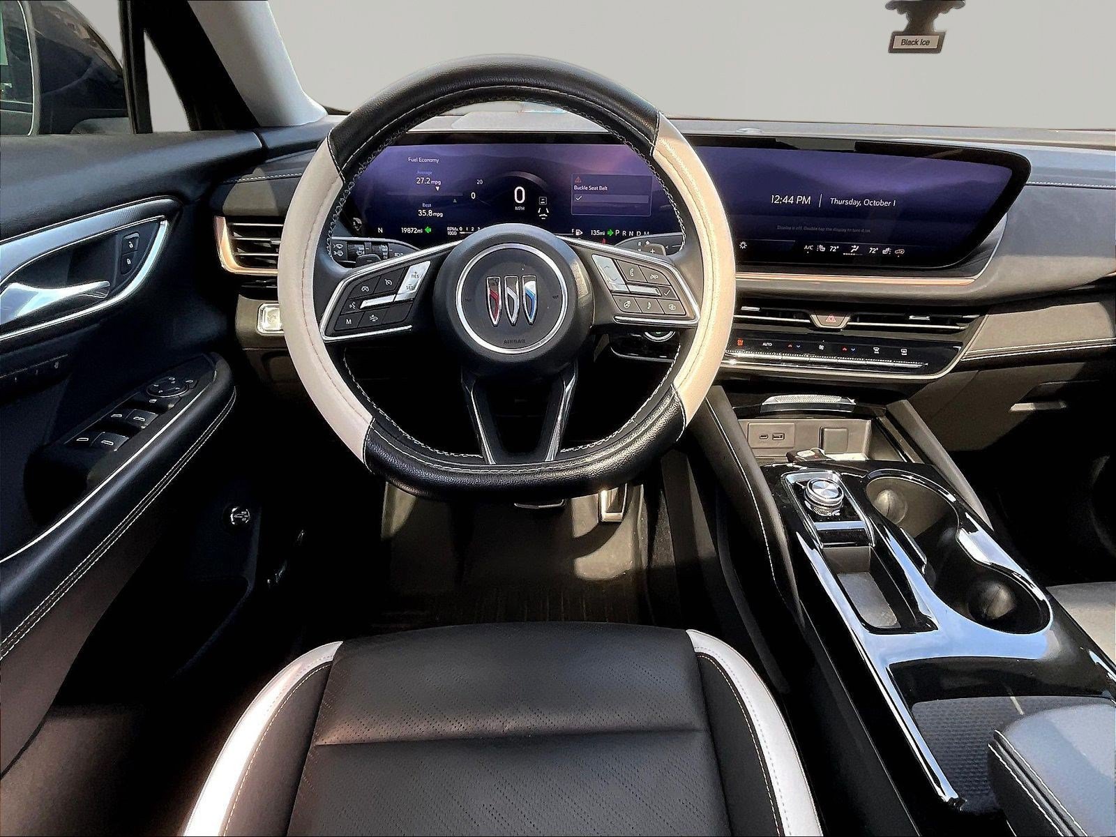Used 2024 Buick Envision Sport Touring AWD/4WD image 8
