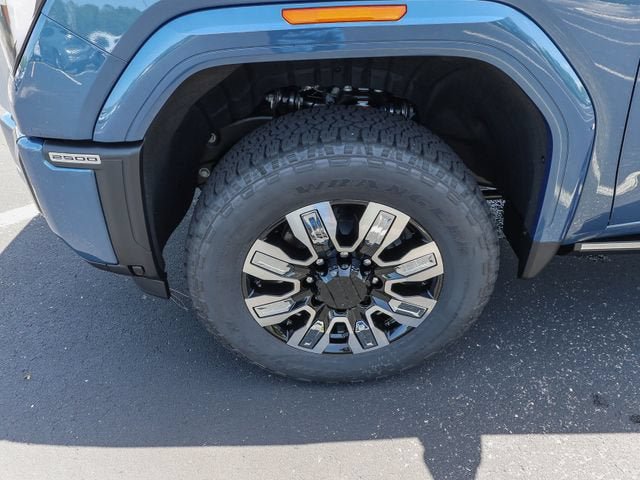 New 2026 GMC Sierra 2500 Denali w/ Denali Reserve Package AWD/4WD image 32
