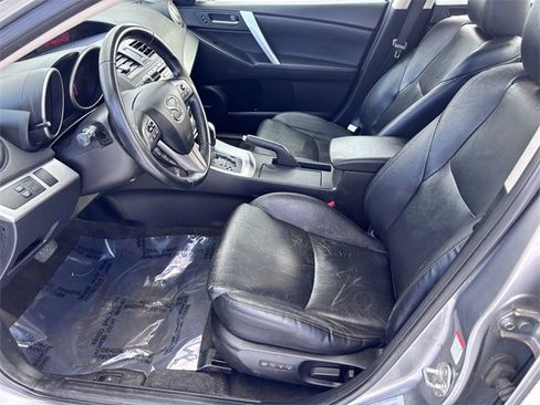 Used 2010 MAZDA MAZDA3 s Grand Touring image 10
