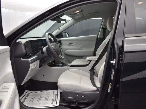 Used 2024 Hyundai Kona SEL FWD image 16