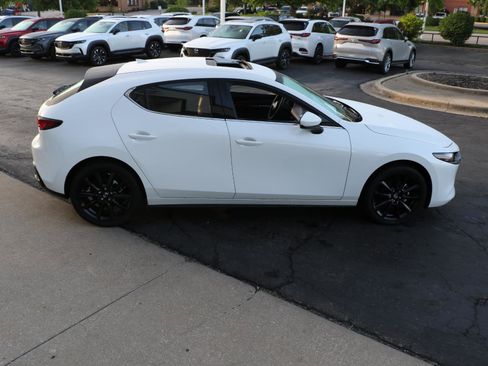 Certified 2026 MAZDA MAZDA3 2.5 S Hatchback w/ Premium Pkg FWD image 5