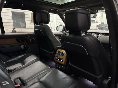 Used 2018 Land Rover Range Rover Autobiography image 35