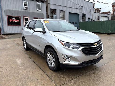 Used 2021 Chevrolet Equinox LT w/ Driver Convenience Package image 1