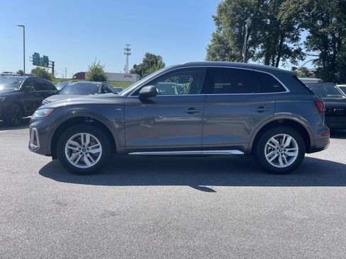 Certified 2023 Audi Q5 2.0T Premium w/ Convenience Package AWD/4WD image 4