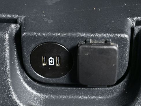 Used 2024 Ford F350 XLT image 12