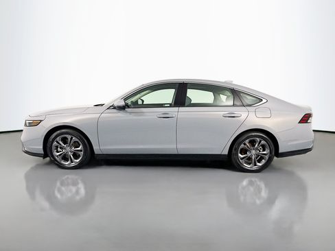 Certified 2024 Honda Accord EX-L image 8