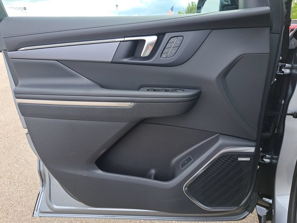 New 2026 Buick Enclave Sport Touring w/ Power Package FWD image 29