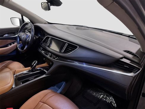 Used 2019 Buick Enclave Premium w/ Experience Buick Package image 40