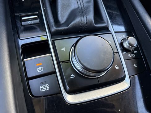 Used 2025 MAZDA MAZDA3 s image 15