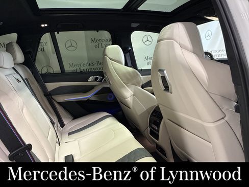 Used 2024 BMW X5 M Competition w/ Executive Package image 7