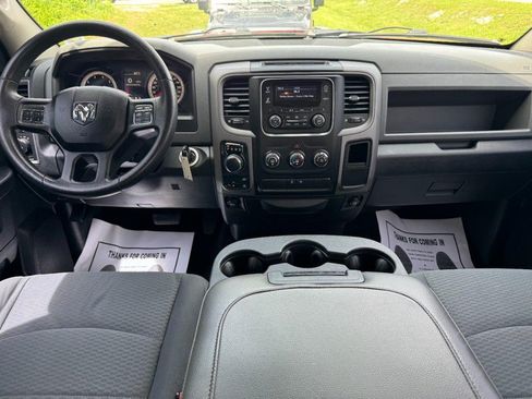 Used 2015 RAM 1500 Express AWD/4WD image 11