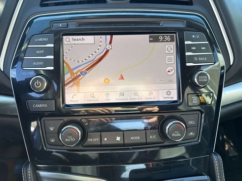 Used 2023 Nissan Maxima SV w/ Floor Mat Group image 10