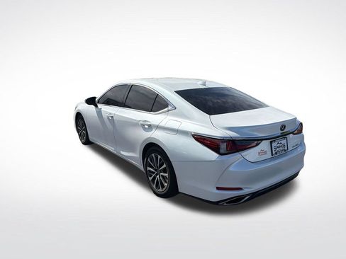 Used 2022 Lexus ES 350 w/ Accessory Package FWD image 3