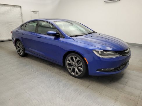 Used 2016 Chrysler 200 S w/ Navigation & Sound Group I image 11