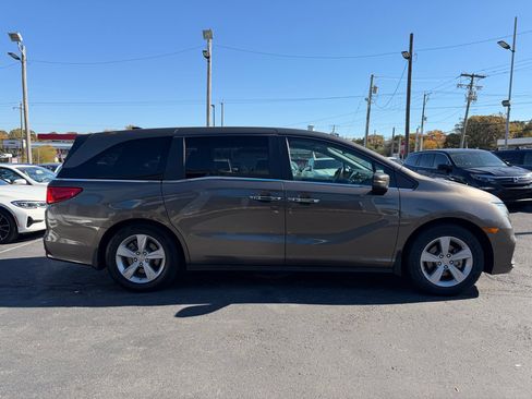Used 2019 Honda Odyssey EX-L image 4