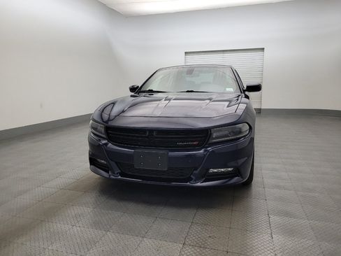 Used 2015 Dodge Charger SXT image 15