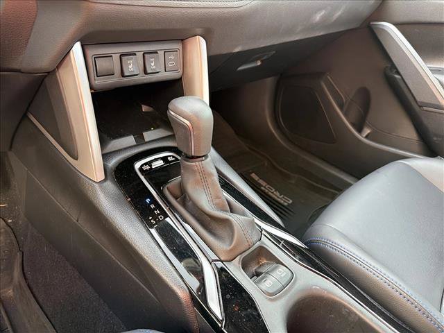 Used 2024 Toyota Corolla Cross AWD Hybrid w/ Convenience Package image 18