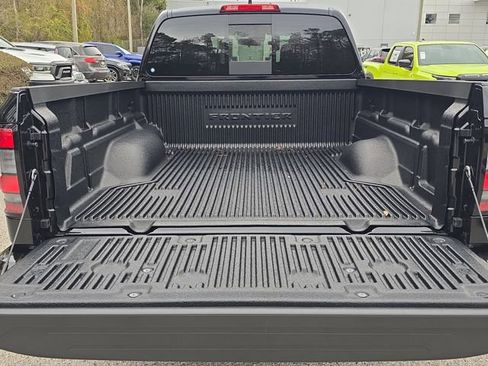New 2026 Nissan Frontier SV image 12