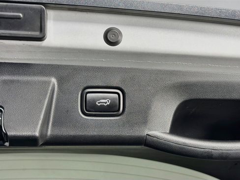 Used 2025 Hyundai Tucson SEL FWD image 31