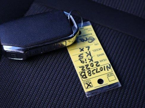 Used 2022 Kia K5 LX image 28