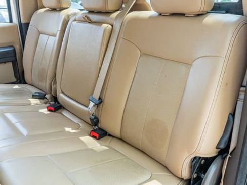Used 2014 Ford F250 Lariat w/ Lariat Ultimate Package AWD/4WD image 34
