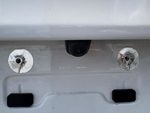 Used 2026 Hyundai Kona SEL Premium FWD image 8
