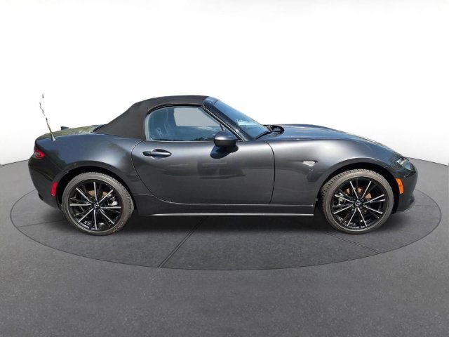 New 2026 MAZDA MX-5 Miata Grand Touring RWD image 2