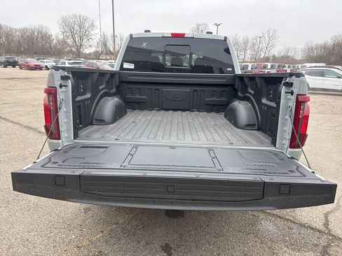 New 2026 Ford F150 XLT w/ Equipment Group 302A MID AWD/4WD image 19