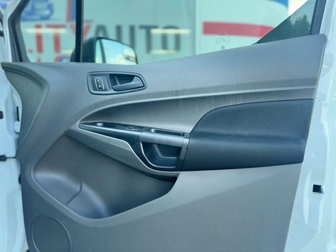 Used 2020 Ford Transit Connect XL image 40