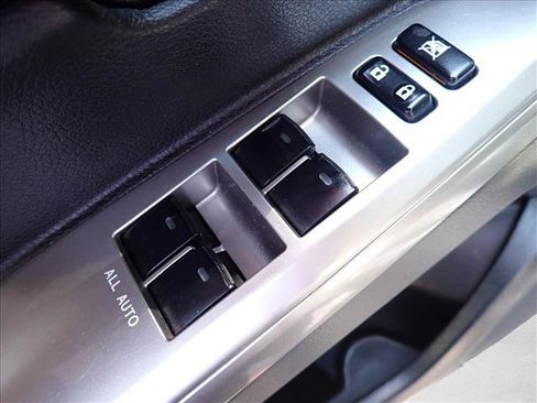 Used 2014 Toyota Land Cruiser AWD/4WD image 15