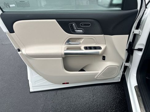 New 2026 Mercedes-Benz GLA 250 4MATIC image 10