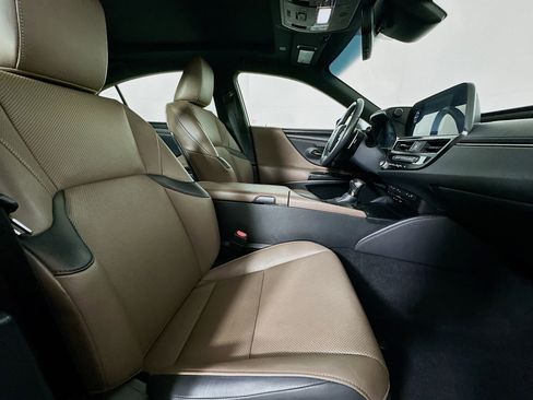 Used 2022 Lexus ES 350 w/ Premium Package image 30