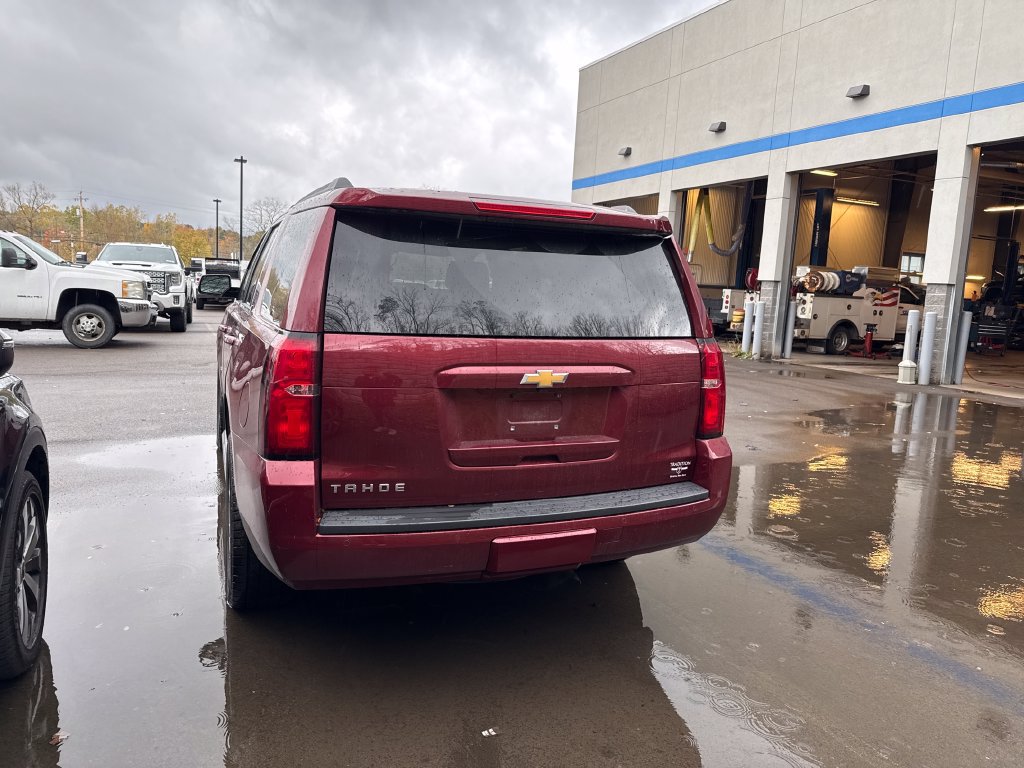 Used 2020 Chevrolet Tahoe LT w/ Luxury Package AWD/4WD image 7
